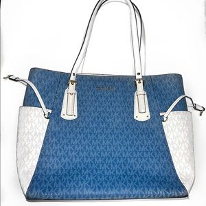 Micheal Kors Signature Logo Voyager Colorblock East West Tote Bag